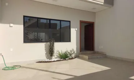 Casa para Venda em Governador Valadares, Lagoa Santa, 3 dormitórios, 3 suítes, 4 banheiros, 2 vagas