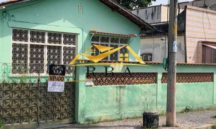 Casa com 2 quartos para alugar na Rua Comandante Magalhães de Almeida, Marechal Hermes, Rio de Janeiro, 85 m2 por R$ 1.700