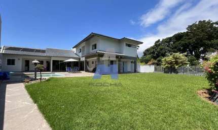 Casa Alto Padrão em Ubatuba, São Francisco do Sul/SC
