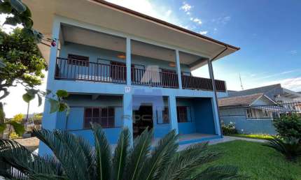 Casa com Vista para o Mar em São Francisco do Sul - SC
