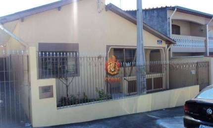 Casa com 2 dormitórios à venda, 174 m² por R$ 300.000,00 - Centro - Votorantim/SP