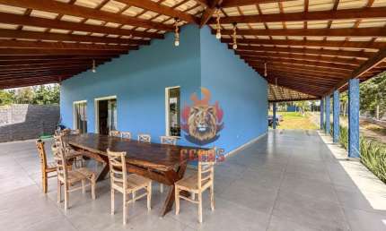 Encantadora Chácara à Venda em Iperozinho, Capela do Alto - 4 Dormitórios, Sossego e Diversão!!!