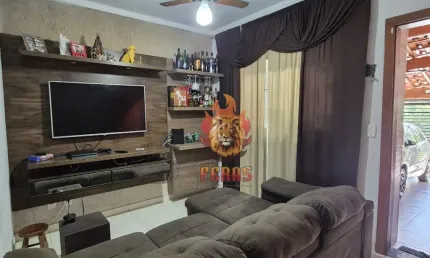 Casa à Venda com 2 Dormitórios no Jardim Wanel Ville V, em Sorocaba/SP