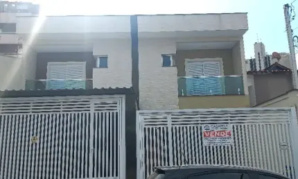 Lindo Sobrado para venda com 186 metros quadrados com 3 Suítes - Santa Teresinha