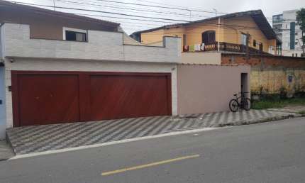 Lindo Sobrado de 206m² á venda com 03 Dormitórios sendo  01 Suítes,  Bairro dos Casa - São Bernardo do Campo