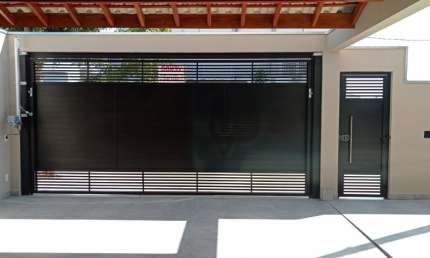Linda Casa Térrea com 137m2 no Portal Ville Acácia  em  Boituva - SP.