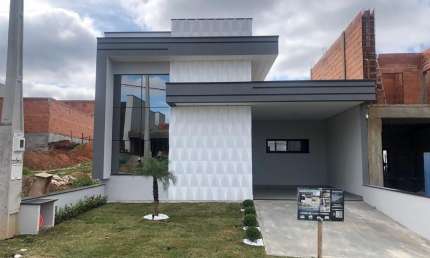 Lindo Casa Térrea de  141m² à venda no excelente  Condomínio  Fechado Gran Reserve em  Indaiatuba- SP.