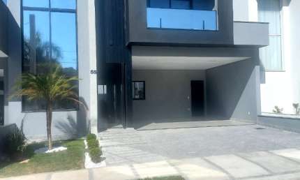 Lindo Sobrado de  250m² à venda no excelente  Condomínio   Fechado  Villa do Bosque -  Sorocaba - SP.