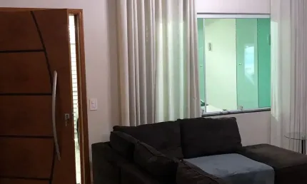 Lindo Sobrado com 03 Dormitórios  Sendo 1Suíte e 04 banheiros à Venda, 175 m²  no Bairro Assunção  em São Bernardo do Campo - SP