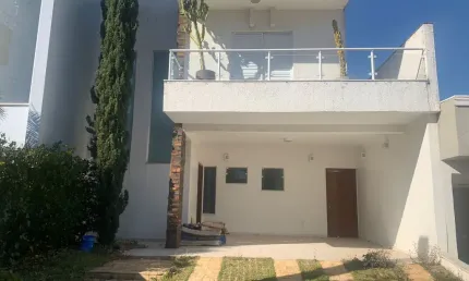 Lindo Sobrado de  180m² à venda no excelente  Condomínio   Fechado  Villagio Milano -  Sorocaba - SP.