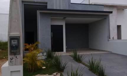 Linda Térrea de  112m² à venda no excelente  Condomínio   Fechado Residencial  Jardim-  Sorocaba - SP.