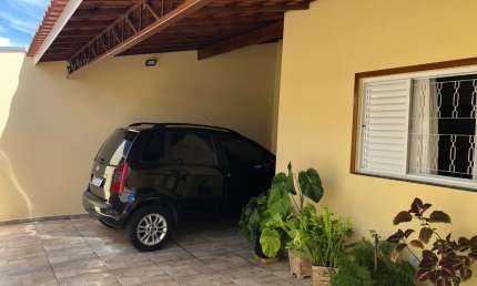 Linda Casa Térrea com 125m2 no Bairro Morada dos Ypés em  Boituva - SP.