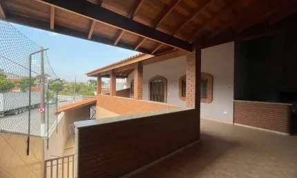 Lindo Sobrado com 03 Dormitórios  Sendo 1 Suíte e  4banheiros à Venda, 213 m²  no Bairro Assunção  em São Bernardo do Campo - SP