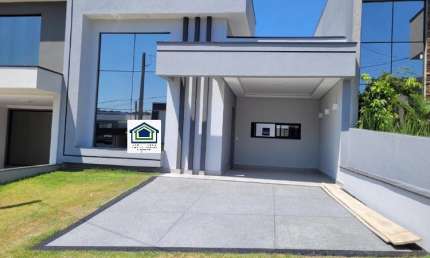 Linda Casa Térrea de 135m² de  área Construída e Terreno 200m2 à venda no excelente Condomínio Fechado  Gran Reserva em Indaiatuba- SP.