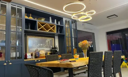 Lindo Sobrado de  290m² de Área Construída  e  Terreno de  493m2, à venda no excelente  Condomínio  Fechado Helvetia  em  Indaiatuba- SP.