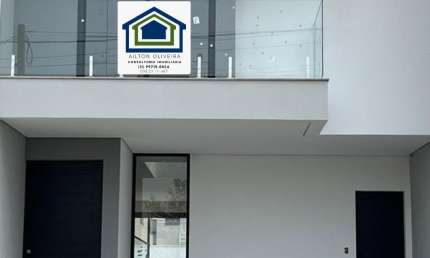 Linda Sobrado com 190m², 03 Dormitórios, á venda no Excelente Condomínio Reserva dos Ypês II em Tatuí - SP.