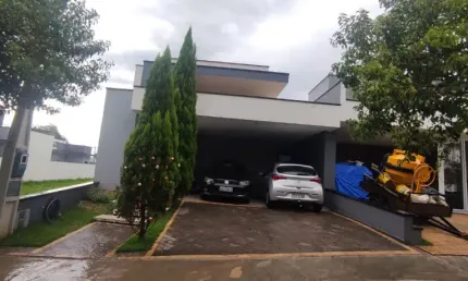 Linda Casa Térrea em Condomínio Fechado, de 134m² de Área Construída, e Terreno de 200m², no Condomínio Reserva Ipanema em Sorocaba - SP