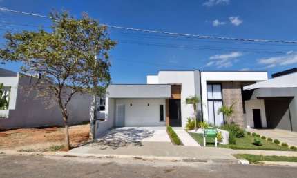 Linda Térrea de 138m² de área Construída, e Terreno de 200m2, à venda no excelente Condomínio Fechado Reserva Ipanema - Sorocaba - SP.
