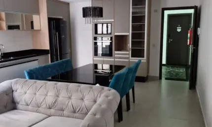 Lindo Apartamento para á venda com 89m² com 03 Dormitórios Sendo 01 Suíte, na Vila Alzira- Santo André - SP.
