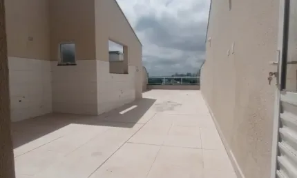 Linda Cobertura á venda de 140m² com 02 Dormitórios, na Vila Valparaíso - Santo André - SP.