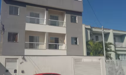 Linda Cobertura á venda de 96m² com 02 Dormitórios, na Vila Camilopolis - Santo André - SP.