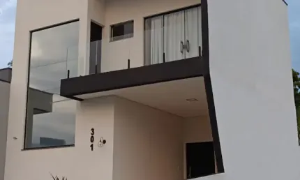Lindo Sobrado de 135m² de área Construída e Terreno 208m² à venda no excelente Condomínio Fechado Gran Reserve em Indaiatuba- SP.