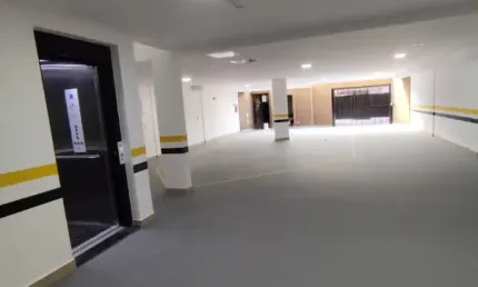 Linda Cobertura á venda de 138m² com 03 Dormitórios, na Vila Valparaiso - Santo André - SP.