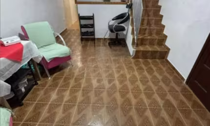 Lindo Sobrado de 164m2, de Área Construída, e Terreno de 130m2, com 03 dormitório,  no  Jardim Cristiane - Santo André - SP