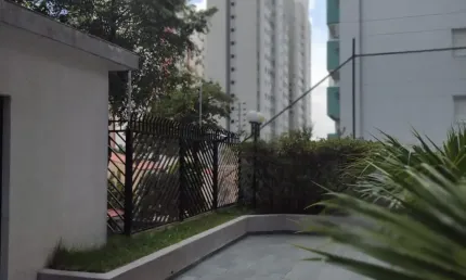 Lindo Apartamento com 03 Dormitórios à Venda, com 94m² na Vila Gilda em Santo André - SP