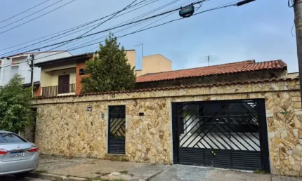 Linda casa térrea à venda com terreno 12x25 = 300m² sendo 175m² de área construída, no parque dos pássaros, em são bernardo do campo - sp.
