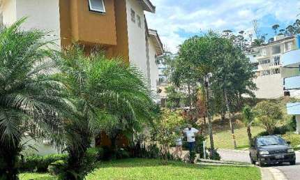 Casa de condomínio sobrado á venda de 470m², com 04 Dormitórios, Terra Nova II.