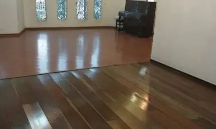 Sobrado á venda 631m² com 04 Dormitórios Bairro Campestre - Santo André - SP