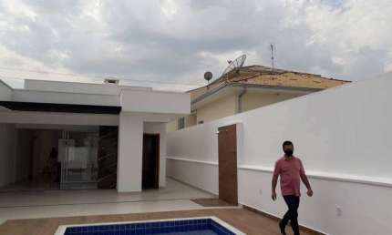 Casa de condomínio térrea á venda com 220m² com 03 Dormitórios, Parque das Estrelas - Boituva.