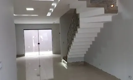 Lindo Sobrado de 165m² á Venda no Excelente Bairro Vila Rosa - São Bernardo do Campo.