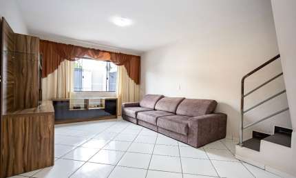 Sobrado com 4 dormitórios à venda, 270 m² por R$ 500.000,00 - Sítio Cercado - Curitiba/PR