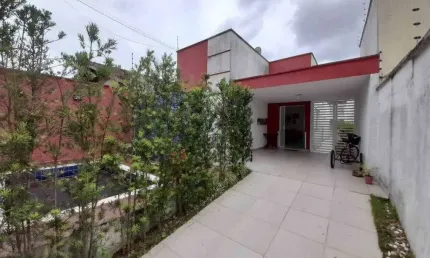 Casa com 3 dormitórios à venda, 95 m² por R$ 450.000,00 - Balneário Stella Maris - Peruíbe/SP