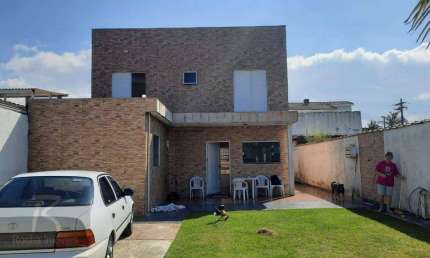 Casa com 3 dormitórios à venda, 130 m² por R$ 340.000,00 - Estância Balneária Belmira Novaes - Peruíbe/SP