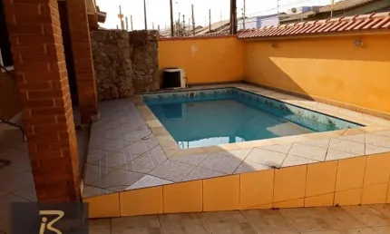 Oportunidade casa pé na área com piscina top R$ 620.000.00