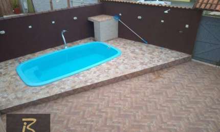 Sobrado com 5 dormitórios com duas suítes à venda, 161 m² por R$ 550.000  a 100 metros da praia
