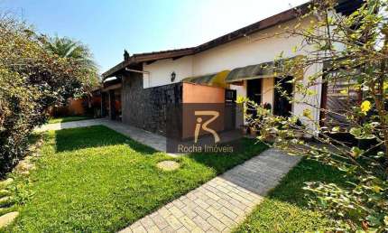 Casa com 3 dormitórios à venda, 190 m² por R$ 700.000,00 - Parque Balneário Oásis - Peruíbe/SP