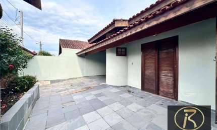 Casa com 3 dormitórios à venda, 137 m² por R$ 480.000,00 - Balneário Três Marias - Peruíbe/SP