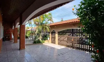 Casa à venda, 209 m² por R$ 570.000,00 - Belmira Novaes - Peruíbe/SP