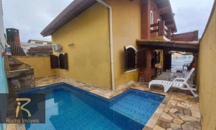Casa com 3 dormitórios à venda, 147 m² por R$ 580.000,00 - Estância São José - Peruíbe/SP