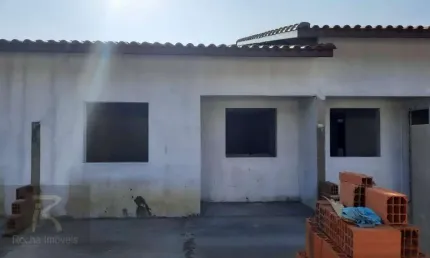 Casa com 2 dormitórios à venda, 68 m² por R$ 220.000,00 - Jardim Prados - Peruíbe/SP
