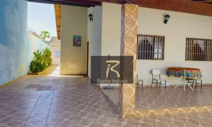 Casa com 3 dormitórios à venda, 200 m² por R$ 350.000,00 - Estância São José - Peruíbe/SP