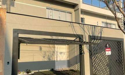 Casa com 3 quartos à venda na Rua Maria Helenice Tedesco Rosa, 235, Antares, Londrina