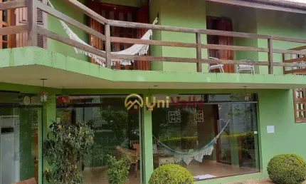 Sobrado com 3 dormitórios à venda, 274 m² por R$ 1.580.000,00 - Portal Mantiqueira - Santo Antônio do Pinhal/SP