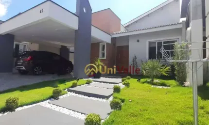 Casa com 4 dormitórios à venda, 204 m² por R$ 1.350.000,00 - Campos do Conde Chambord - Tremembé/SP