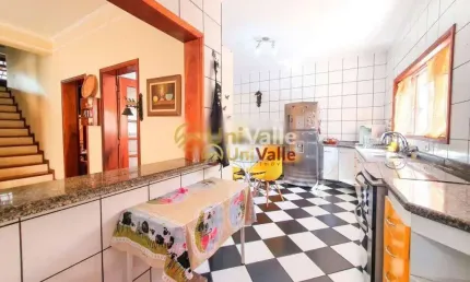 Casa com 5 dormitórios à venda, 330 m² por r$ 1.800.000,00 - urbanova - são josé dos campos/sp