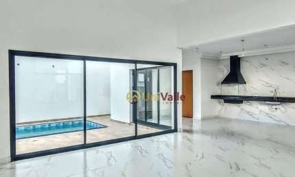 Casa térrea nova com 3 dormitórios à venda, 207m² por R$ 1.200.000 - Condomínio Cataguá Way Norte - Taubaté/SP